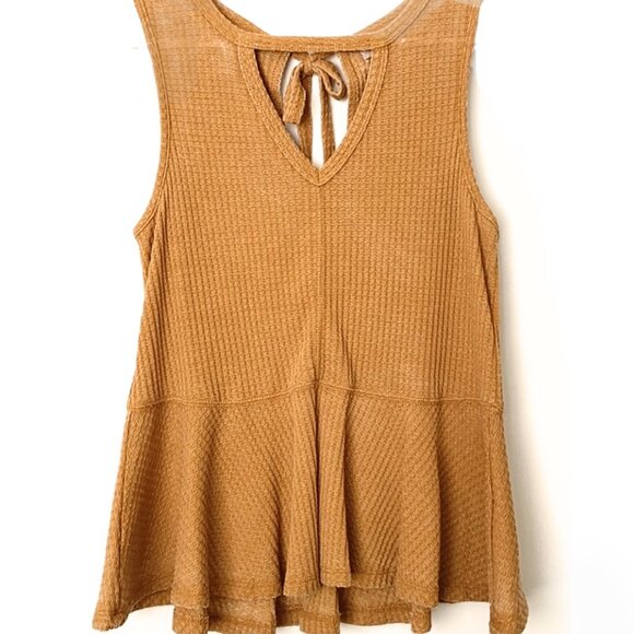 Others Follow Thermal Waffle Knit Keyhole Cut-Out Peplum Tank Top in Yellow - Picture 11 of 14
